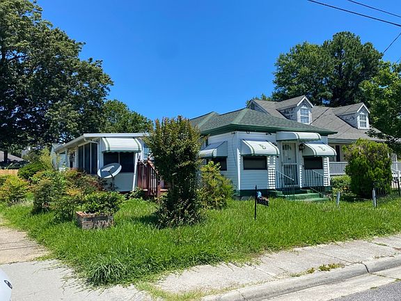 3rd image of 1008 Wilcox Ave