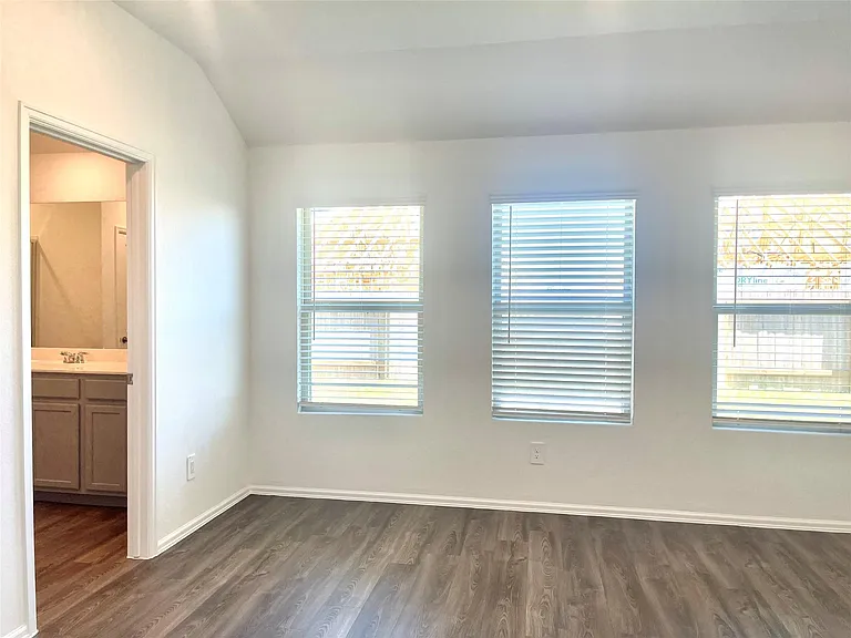 17477 Rosewood Manor Ln — Photo 17