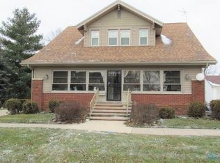 106 W Smith St, Hicksville, OH 43526