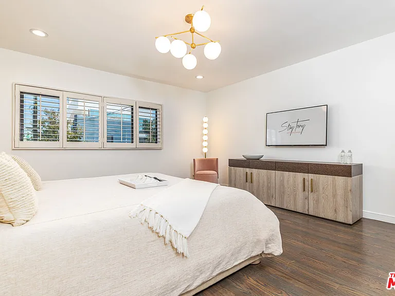 8911 Cynthia St #9 — Photo 11