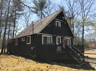 108 Swan Dr, Dingmans Ferry, PA