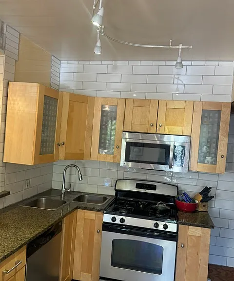 2717 Girard Ave S #201 — Photo 20