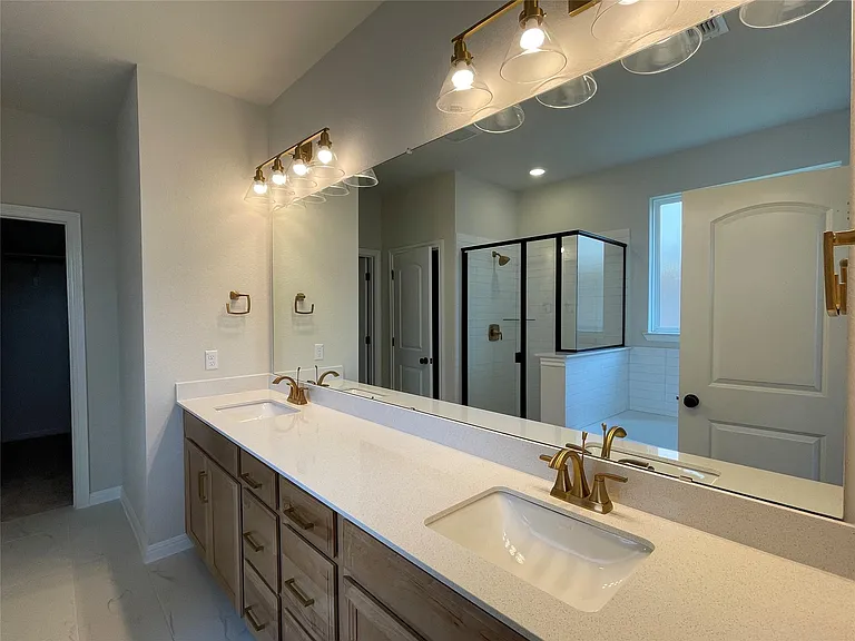 270 Grand Teton Dr — Photo 10