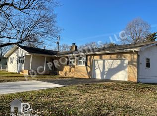 1651 S Plaza Ave, Springfield, MO 65804