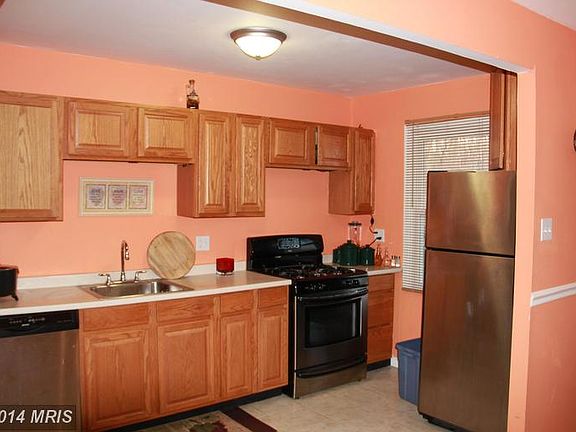5th image of 8559 Gradien Dr #16E
