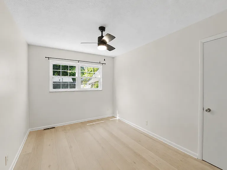 2257 Fishinger Rd — Photo 14