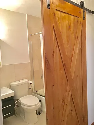 Rented by Samuel Realty Group LLC | media 11