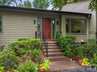 12 Hunting Country Trl, Tryon, NC 28782