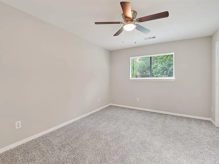7429 Elbridge Ln — Photo 26