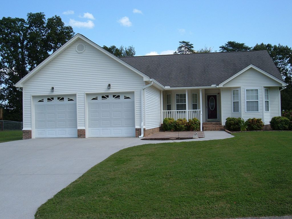 6940 Tailwinds Dr - Property Image