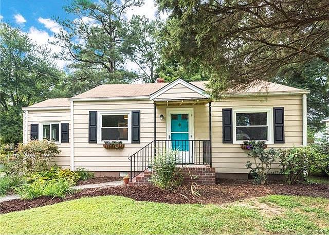 1st image of 2418 Agra Dr