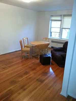 Rented by Douglas Crosdale, LREB | media 33