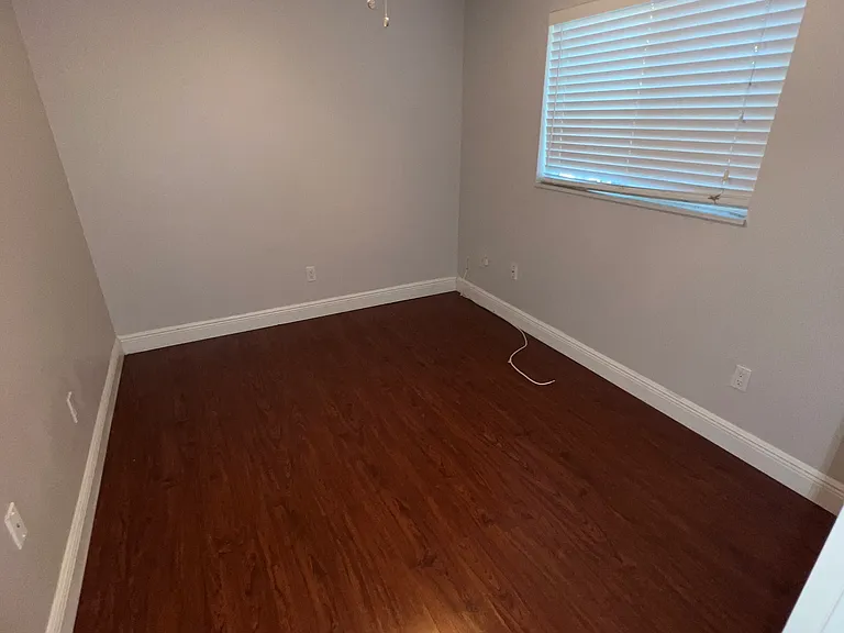 1014 Stonefence Way — Photo 10