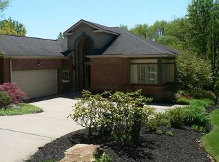 508 Wedgewood Ln, Canonsburg, PA 15317