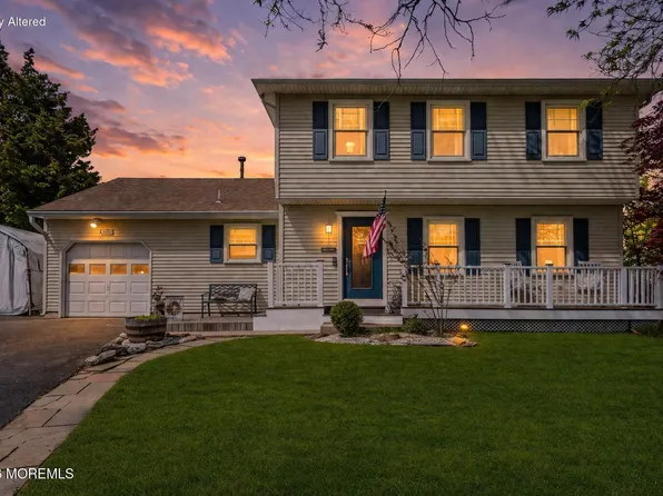 1058 Torremolinos Court, Toms River, NJ 08753