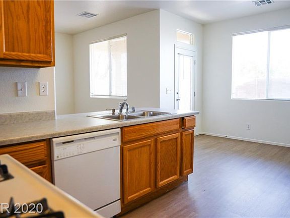 4th image of 6596 Cotsfield Ave