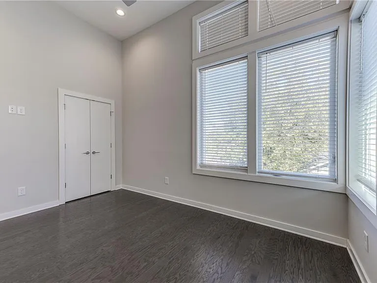 415 Gartrell St SE #7 — Photo 18