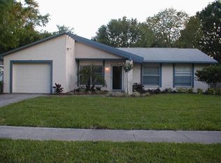 3204 Acacia St, Lutz, FL 33558