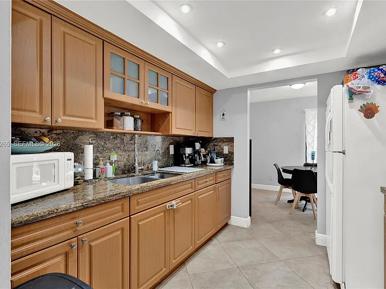 11490 SW 109th Rd #30F — Photo 14