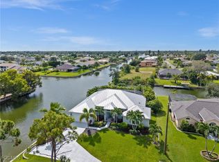 528 SE 14th Ter, Cape Coral, FL 33990