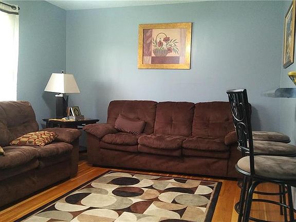2nd image of 10705 Bellefontaine Ave