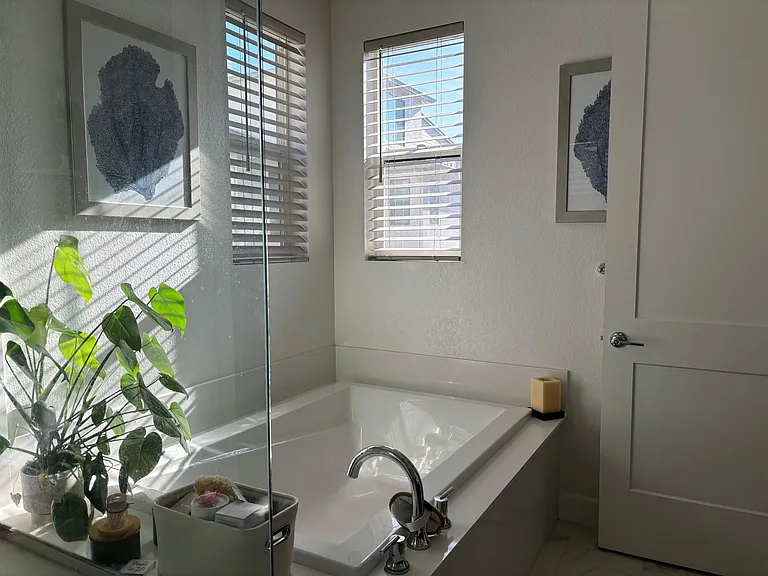 5685 Mulholland Ave — Photo 18