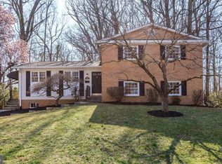 6704 Renita Ln, Bethesda, MD 20817