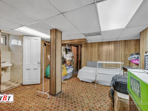 27 Wellington Court image 23 of 27