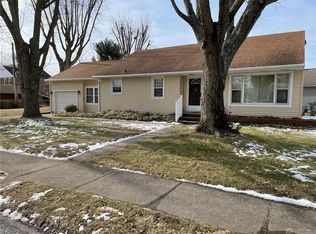 722 Sutton Dr, Xenia, OH 45385