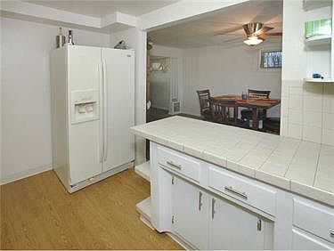 4th image of 5 Greenleaf Ave