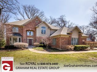95 N Royal Oaks Dr, Bristol, IL 60512