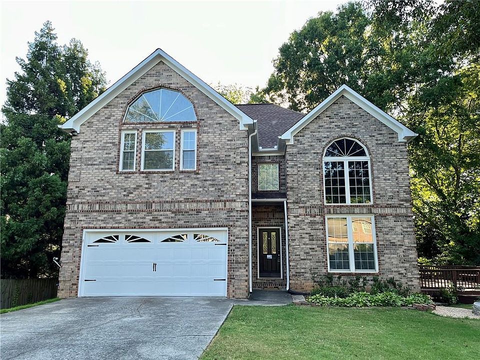 1st image of 110 Jones Bridge Woods Pl