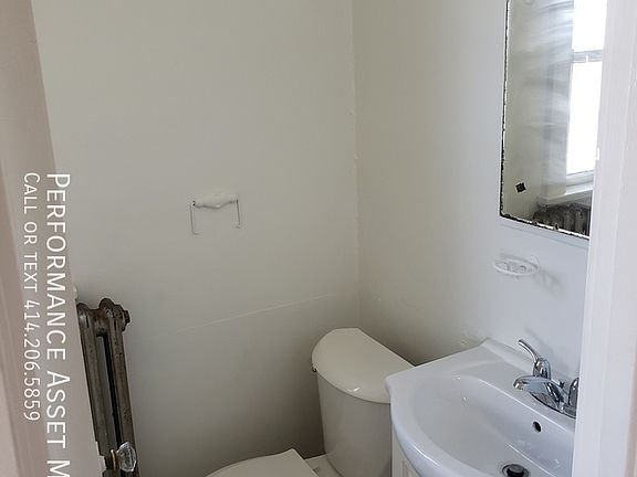 3rd image of 2109 13th Ave APT 7