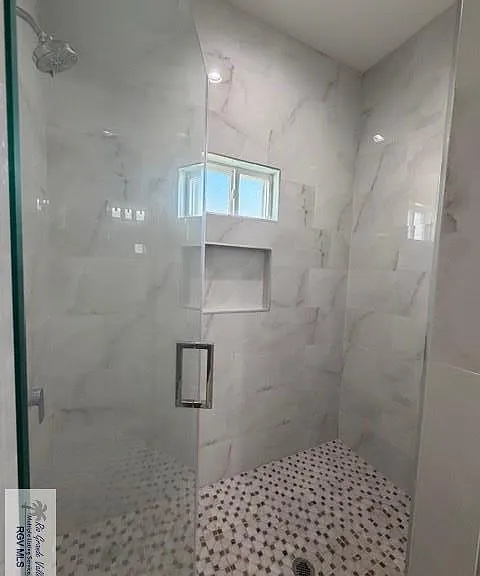 9206 Empress Ln — Photo 23