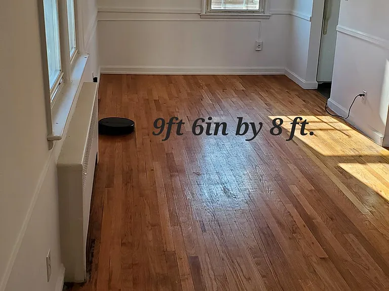 Howard Pl — Photo 2