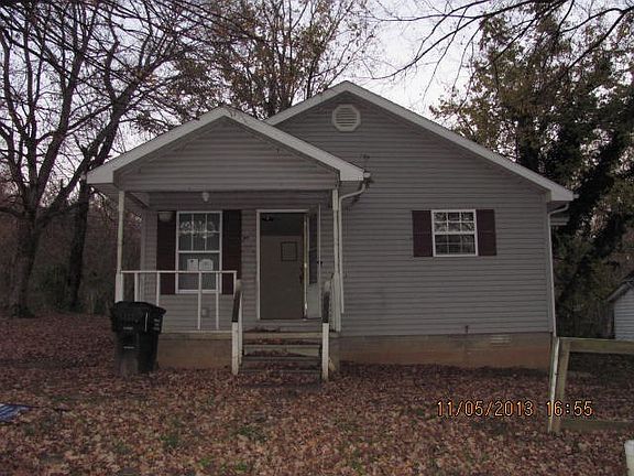 2nd image of 62 Iron St