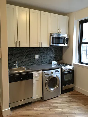 Rented by Heritage Realty LLC | media 17