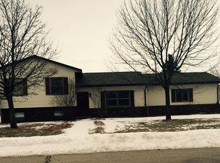 2400 21st St, Menominee, MI 49858