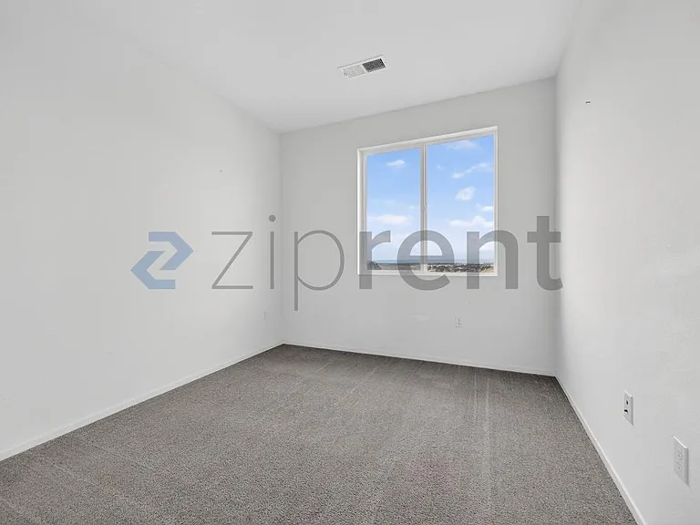 5252 Beachfront Cove St #198 — Photo 16