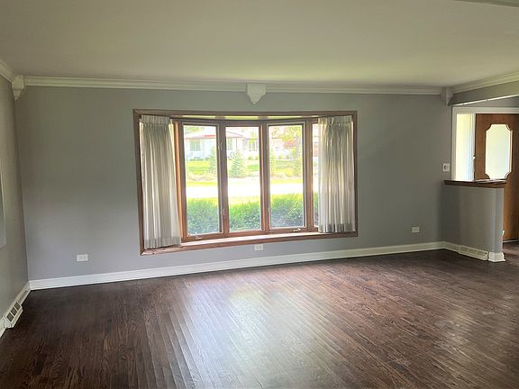 4th image of 1644 N Denise Ave