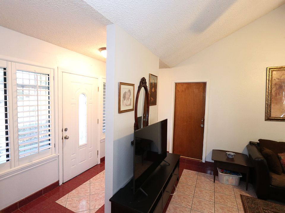 8644 Puerto Escondido, Laredo, TX 78045 Zillow