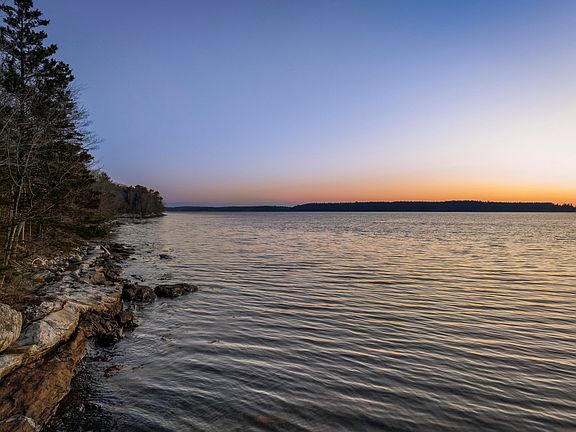 5th image of 153 Back Shore Road