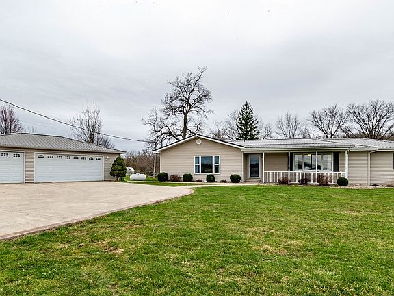 3rd image of 1459 County Road 1000n