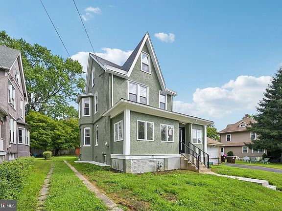3rd image of 45 W Essex Ave