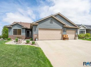 5708 W Boxwood St, Sioux Falls, SD 57107