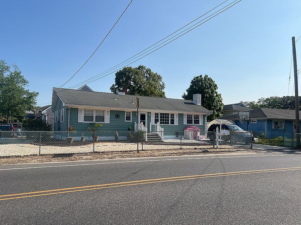 1st image of 288 Kettle Creek Rd