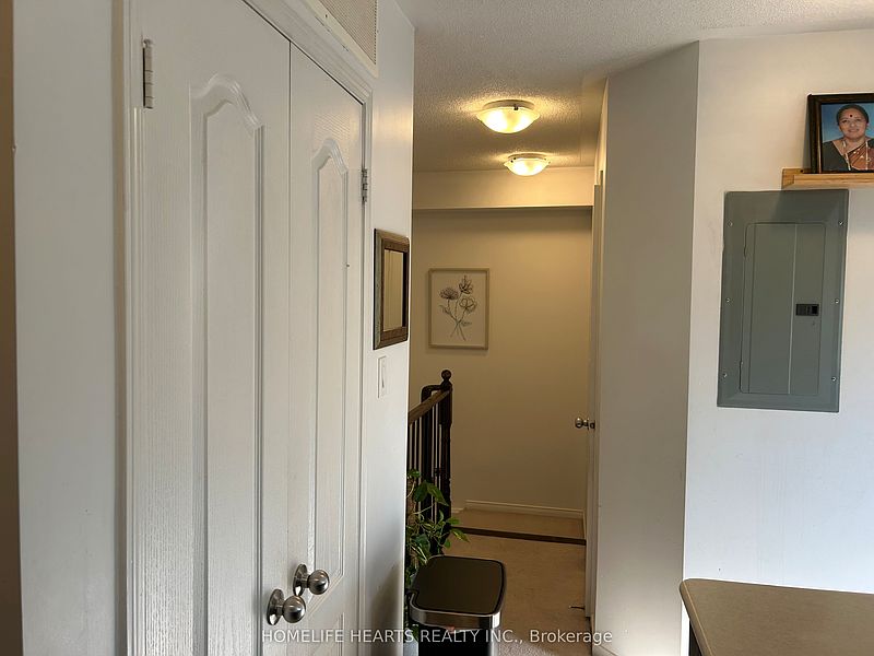 Mississauga Townhouse for rent - 2 Bedrooms — photo 7