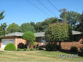 1st image of 204 Flintwood Dr