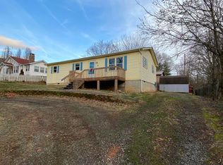 216 Wilson Ave, Swannanoa, NC 28778