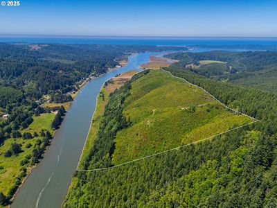E Risley Creek Rd, Waldport, OR, 97394